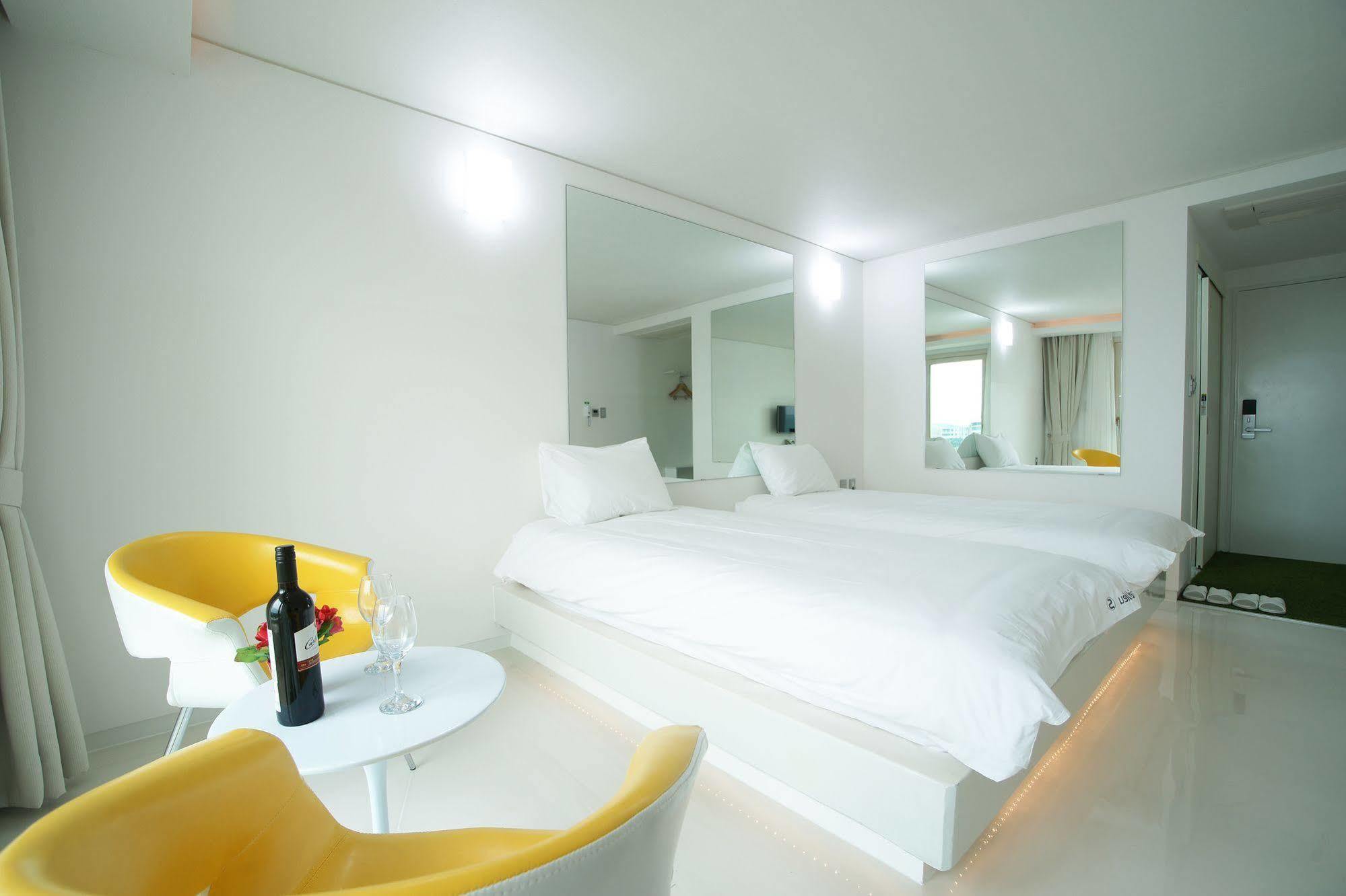 Hotel Ciel Bleu Jeju Eksteriør billede